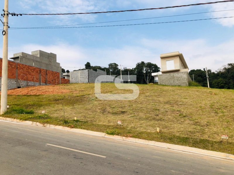 Casas à venda - Imobiliária Terra Granja Viana