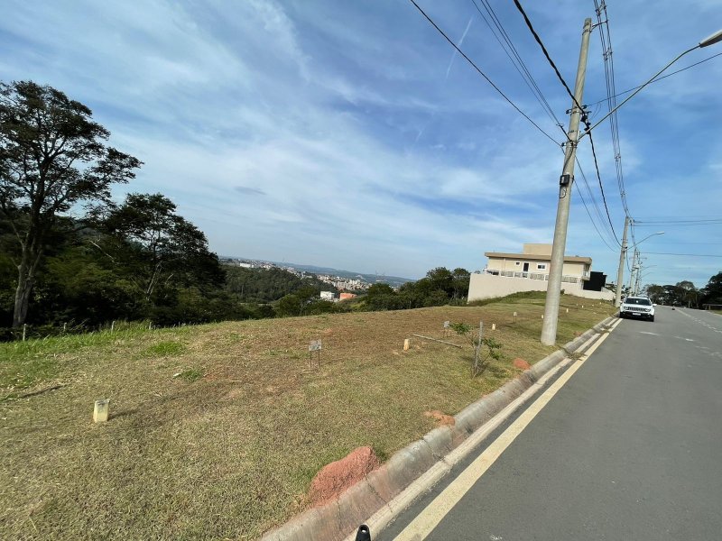 Terreno em Condomínio - Venda - Sítio Boa Vista - Cotia - SP